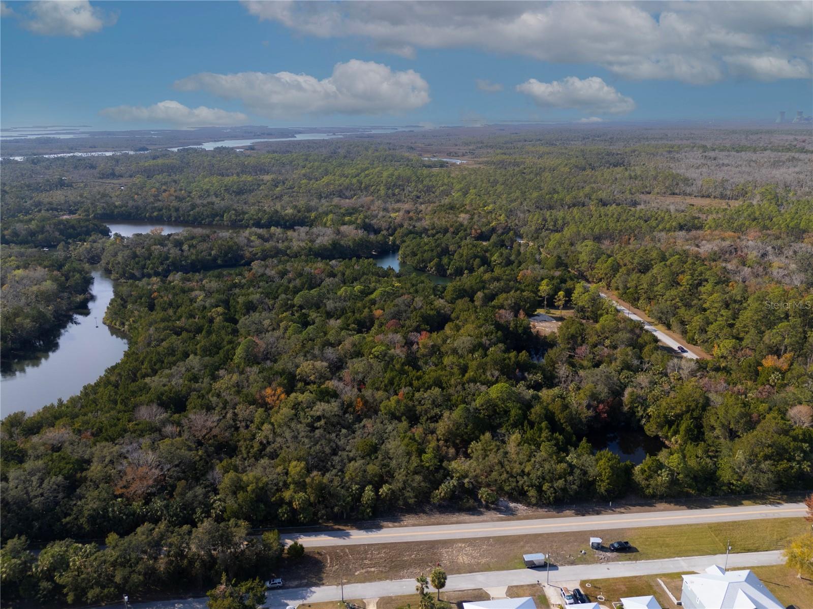 INDIAN WATERS - Land