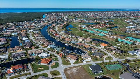 A home in PUNTA GORDA