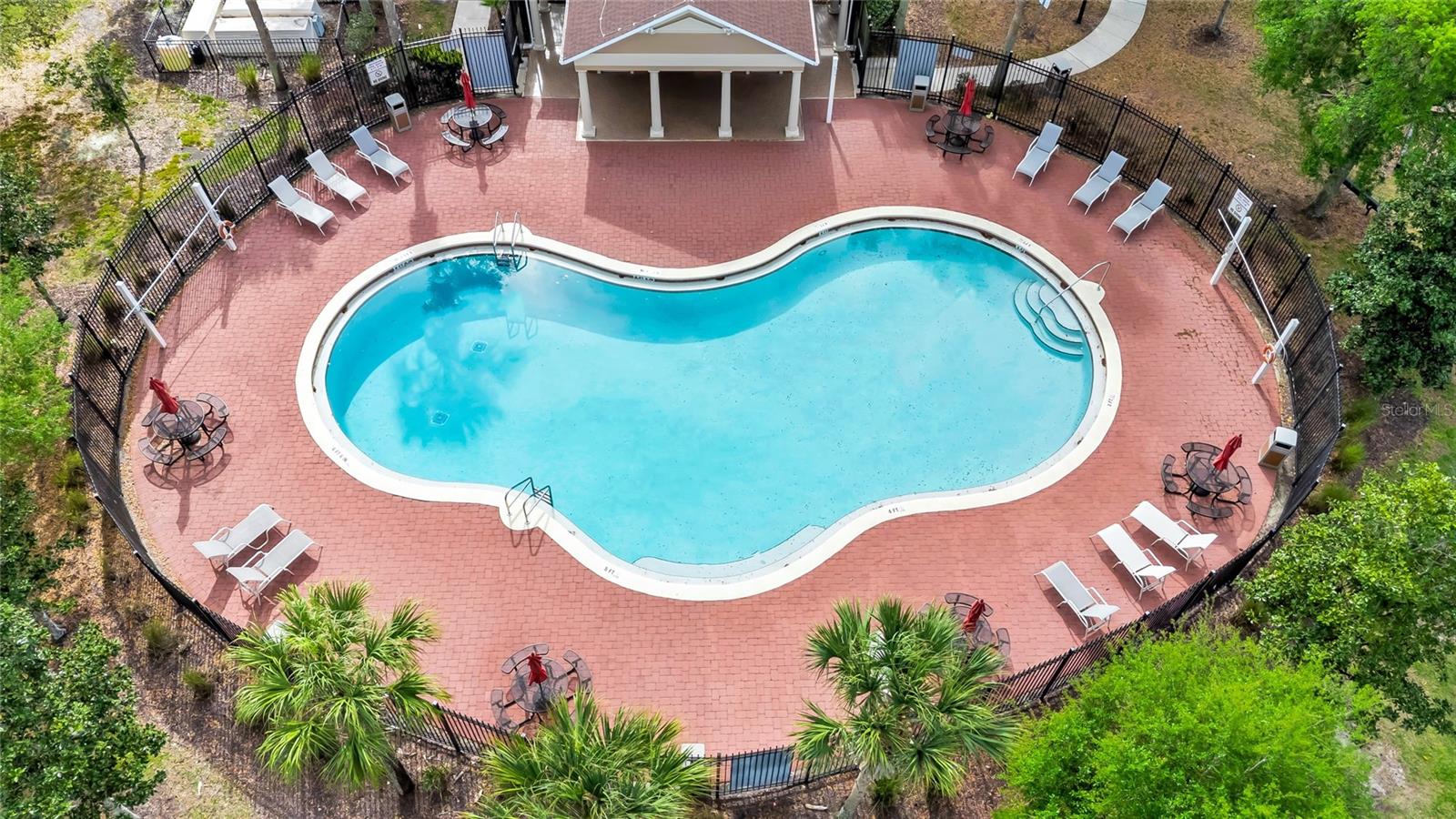 HAMMOCK TRAILS - Residential