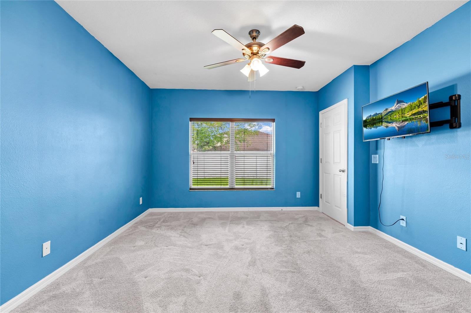 HAMMOCK TRAILS - Residential