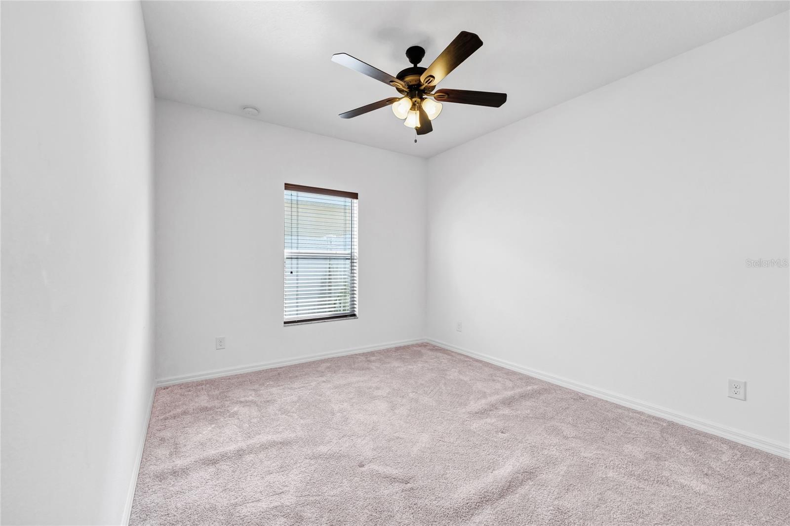 HAMMOCK TRAILS - Residential