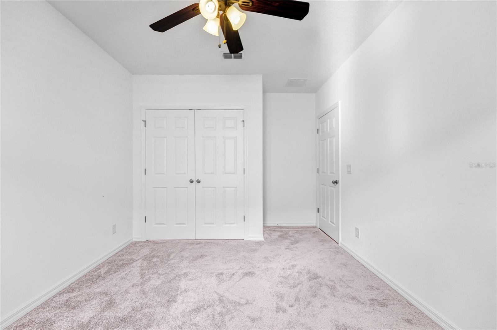 HAMMOCK TRAILS - Residential