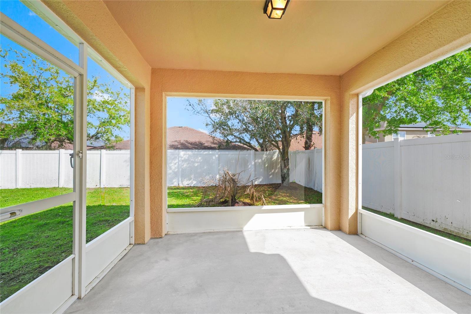 HAMMOCK TRAILS - Residential