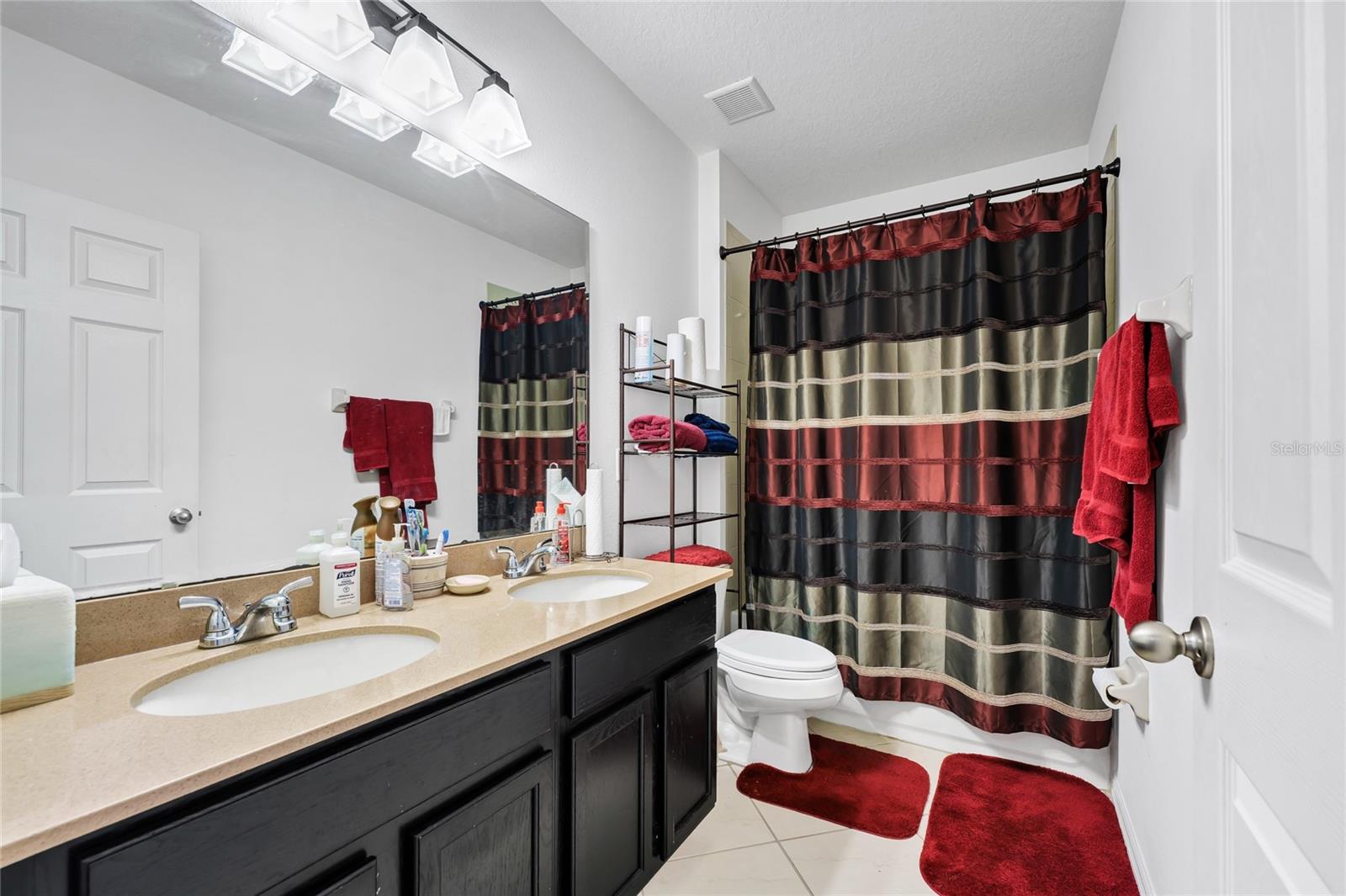 HAMMOCK TRAILS - Residential