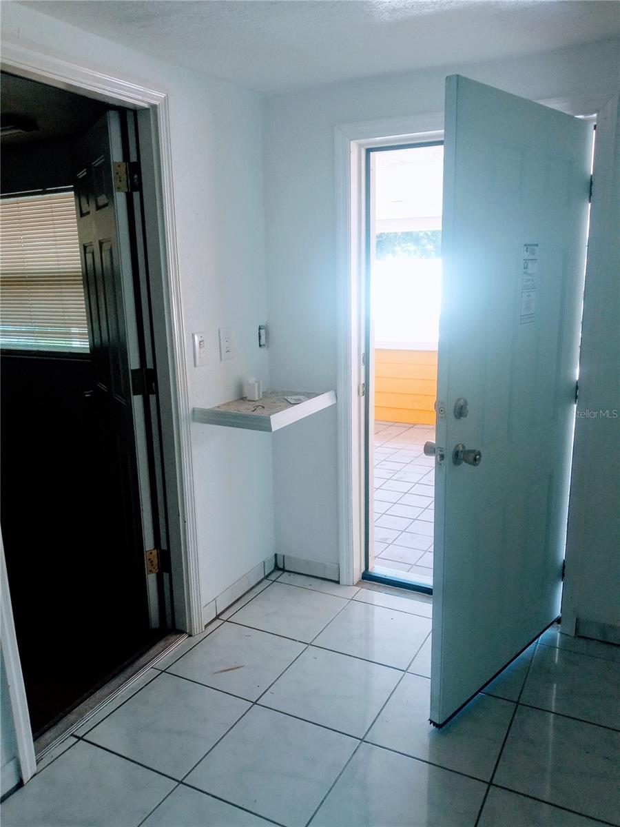 OSCEOLA HEIGHTS - Residential Lease