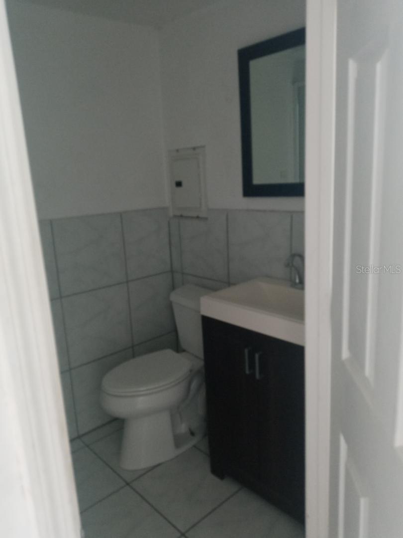 OSCEOLA HEIGHTS - Residential Lease