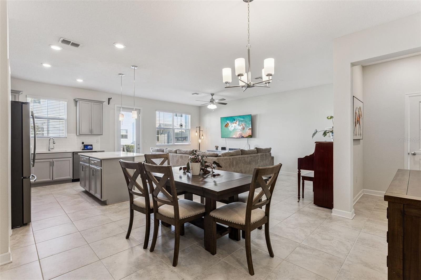 STOREY LAKE TR K - Residential