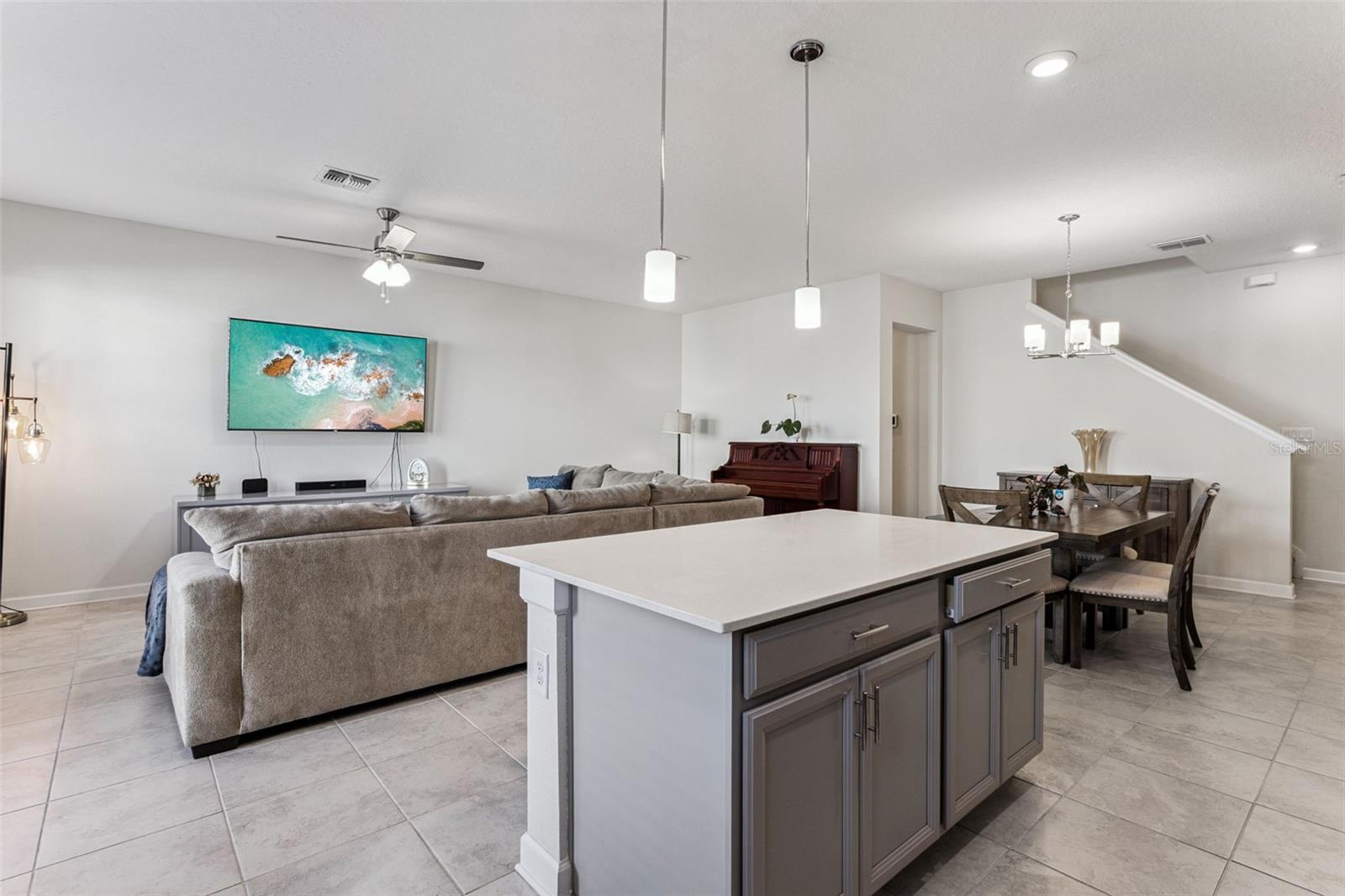 STOREY LAKE TR K - Residential