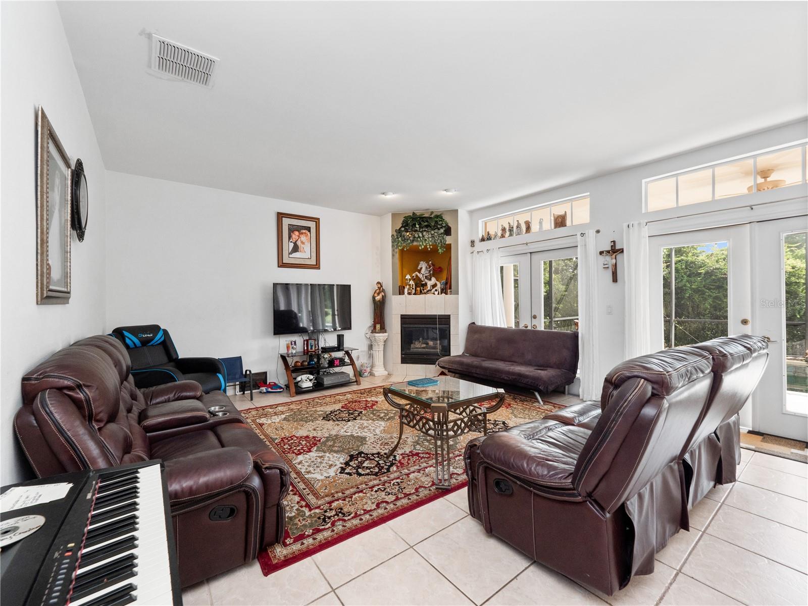 STONEYBROOK - Residential