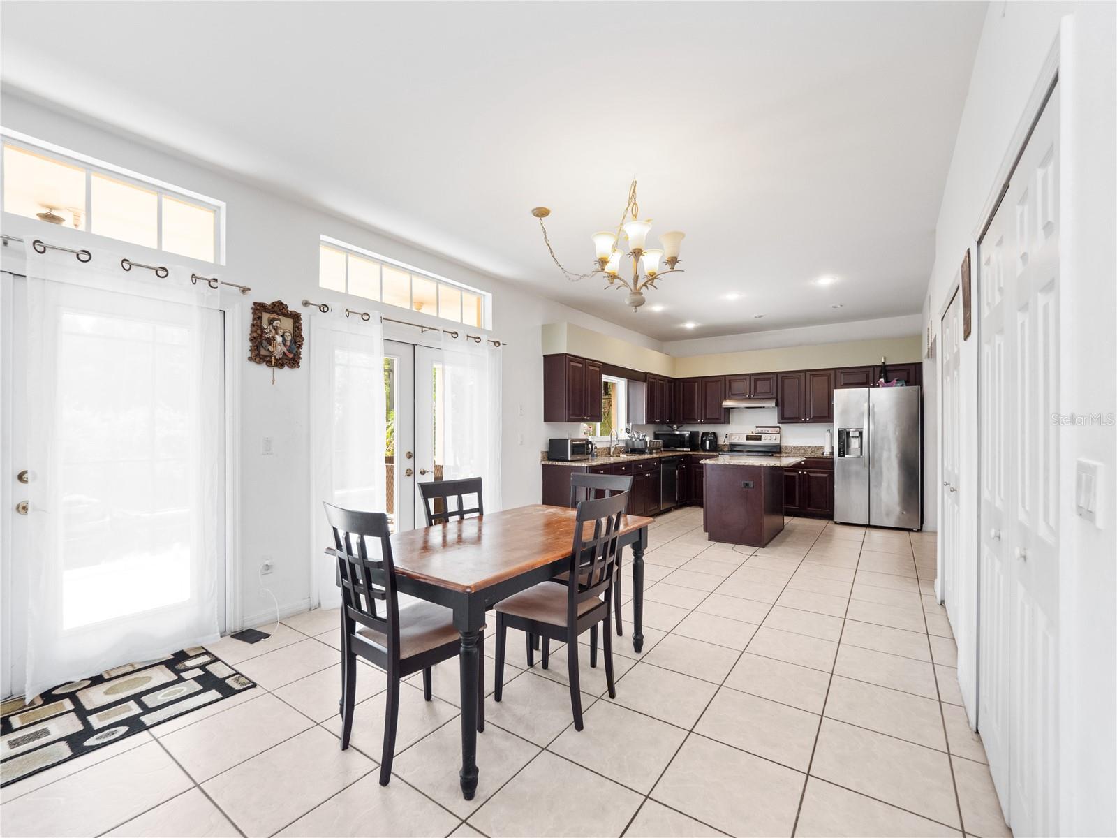 STONEYBROOK - Residential