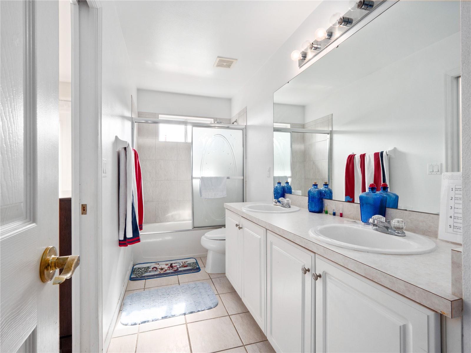 STONEYBROOK - Residential