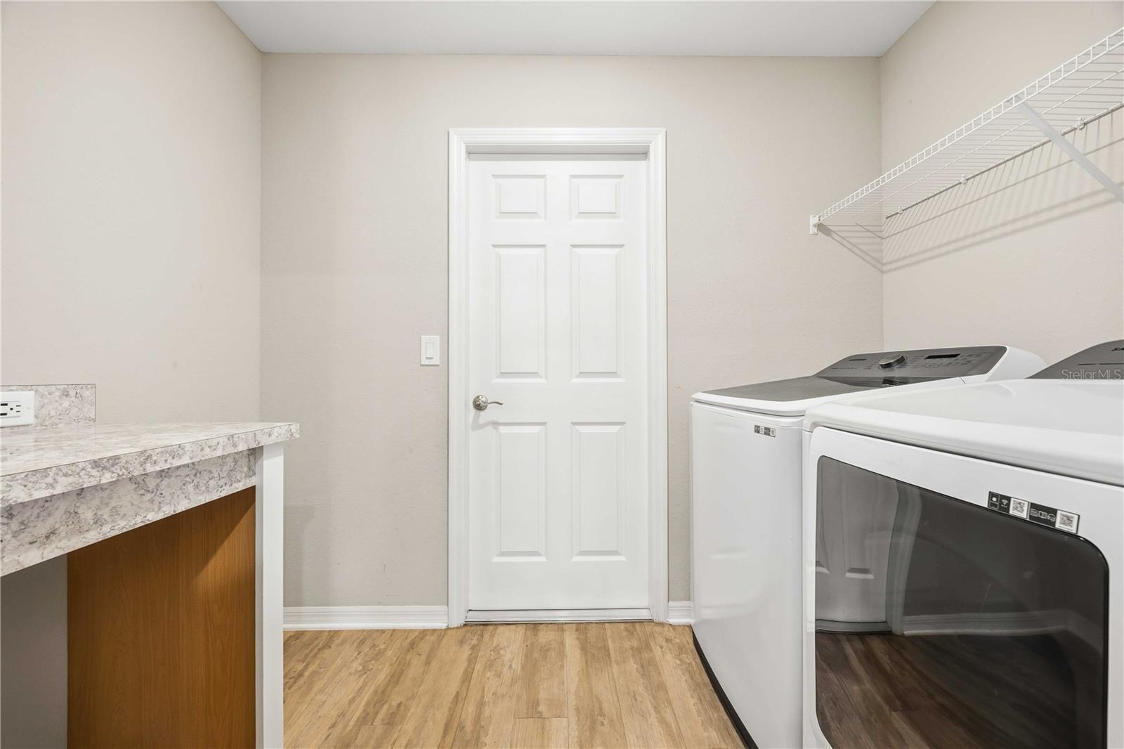 ENCLAVE/LK MYRTLE - Residential