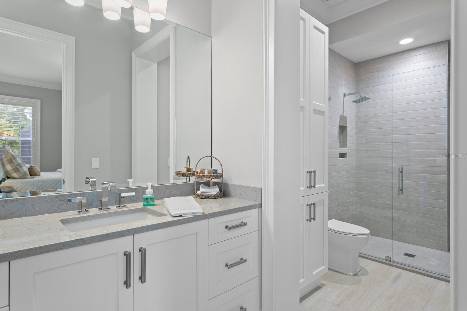 OAK RESERVE - Residential