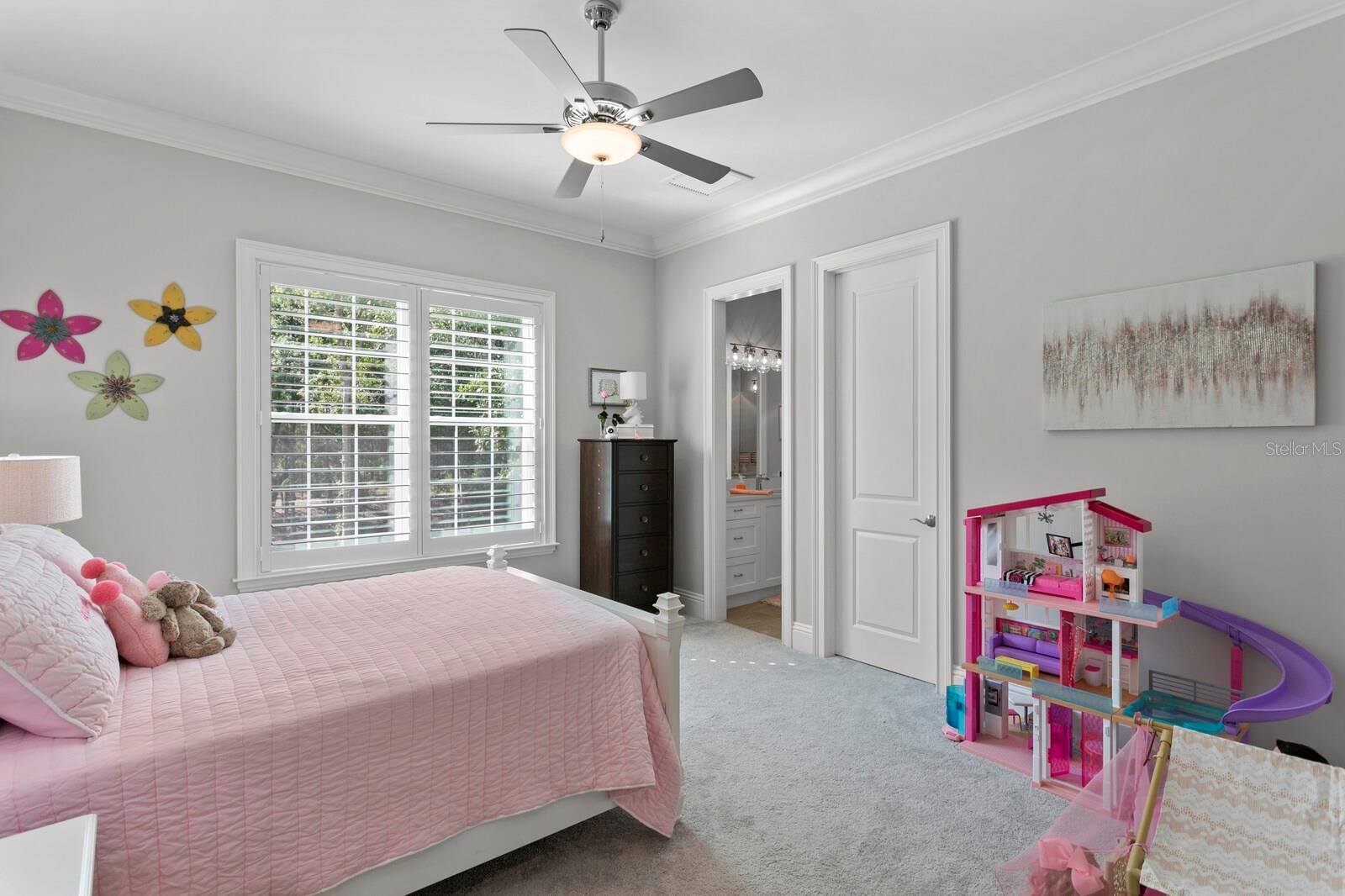 OAK RESERVE - Residential