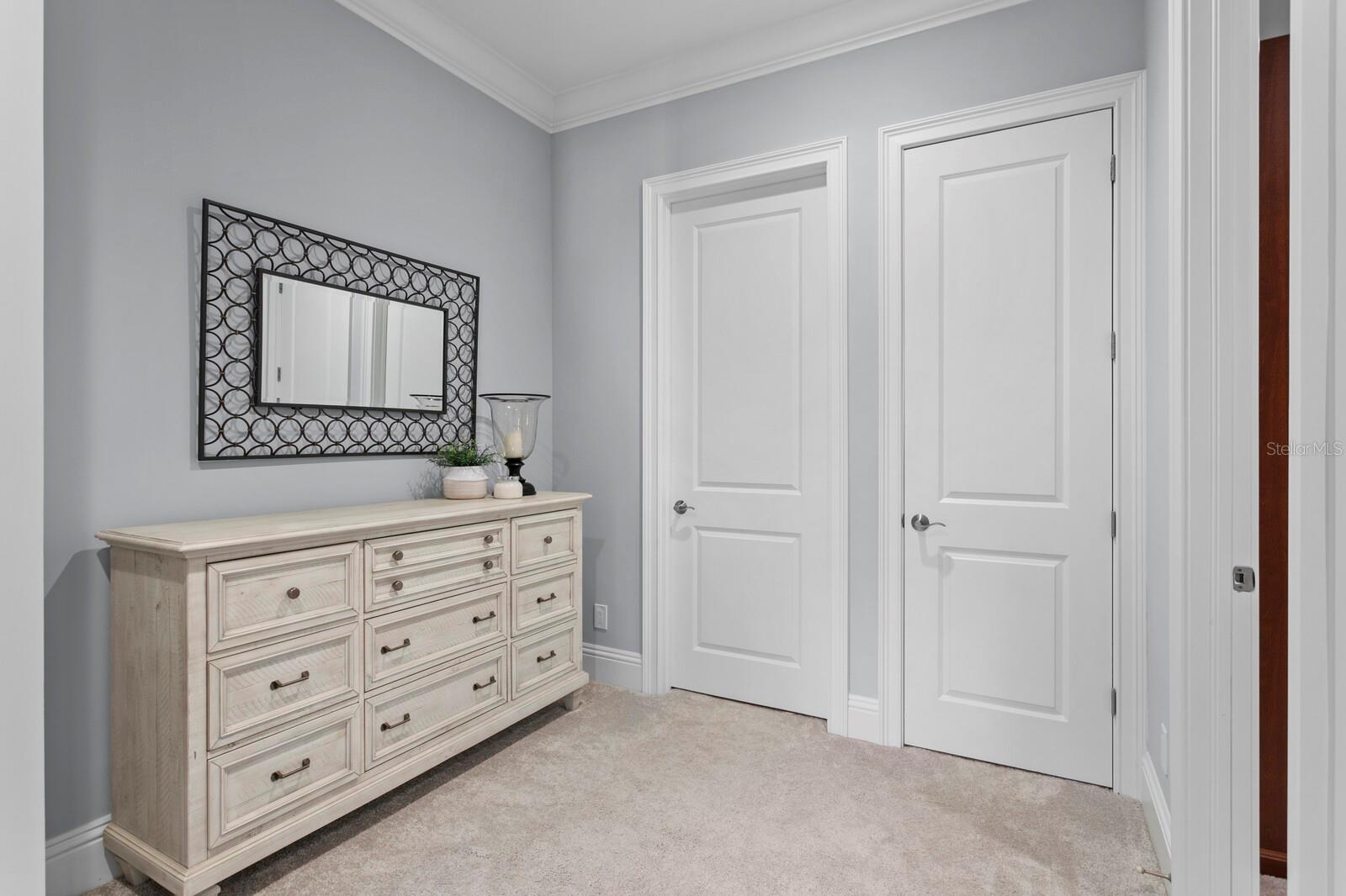 OAK RESERVE - Residential