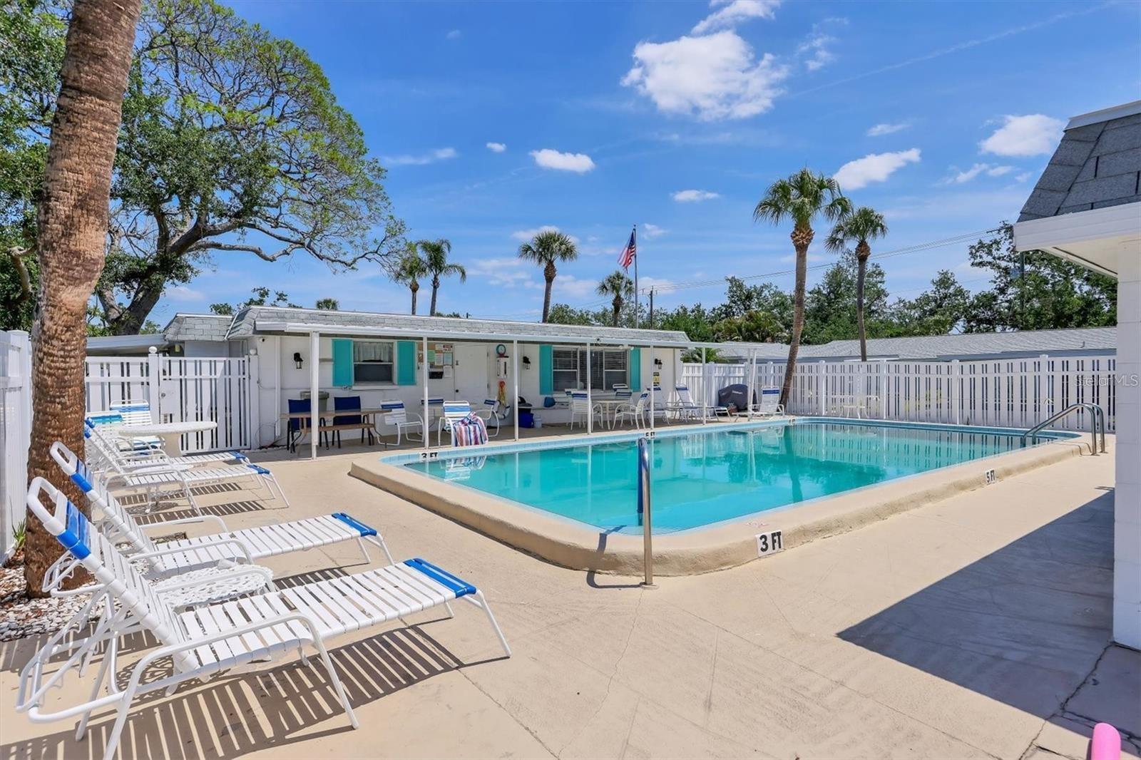 VILLAGER APTS - Residential