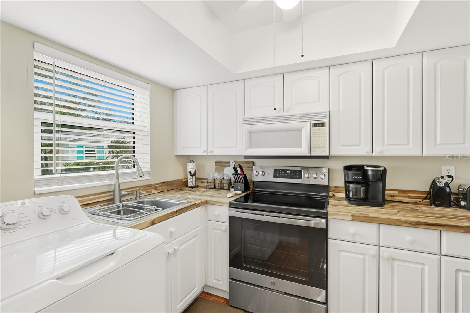 VILLAGER APTS - Residential