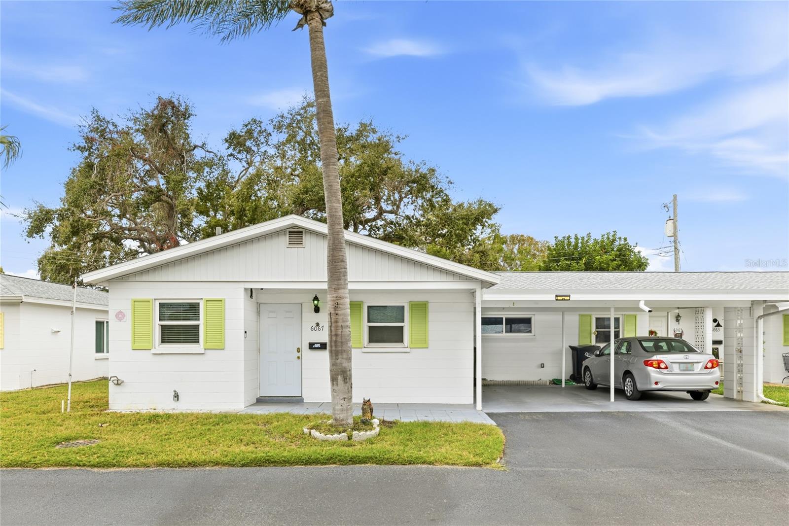 VILLAGER APTS - Residential