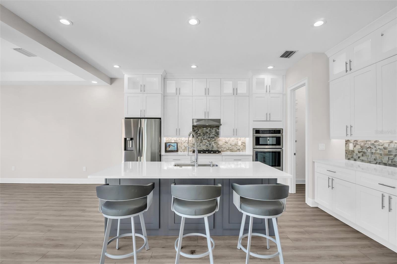 MARINA BAY GARDEN VILLAS PH 2 - Residential