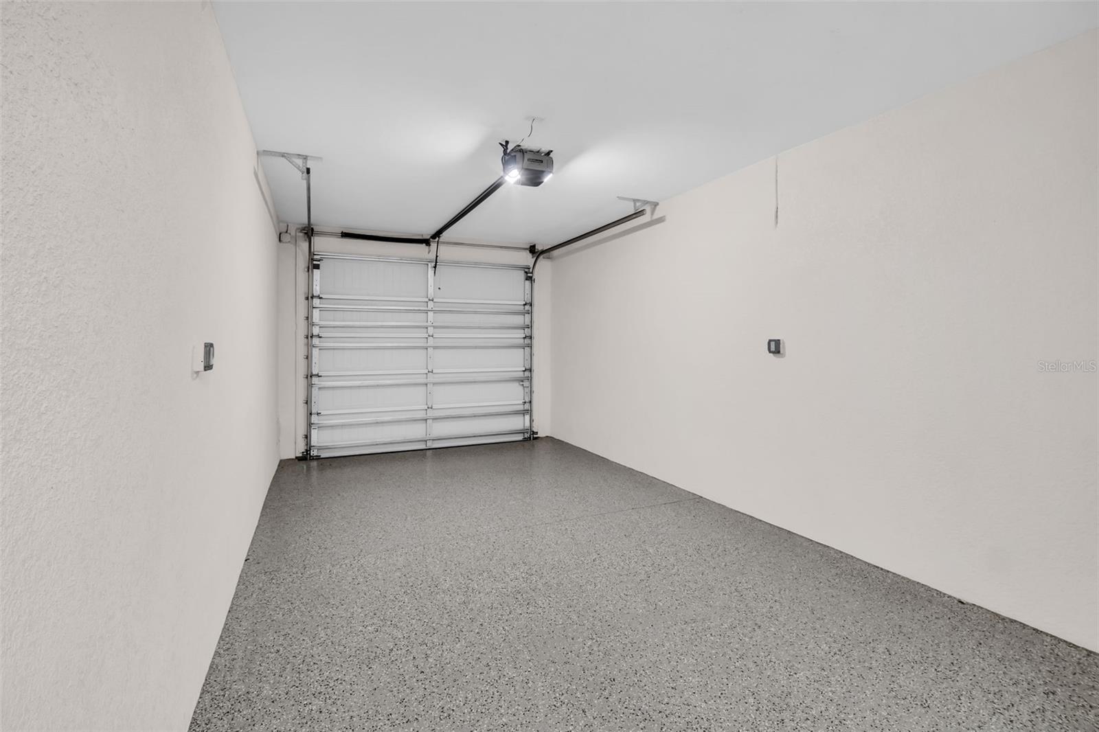 MARINA BAY GARDEN VILLAS PH 2 - Residential