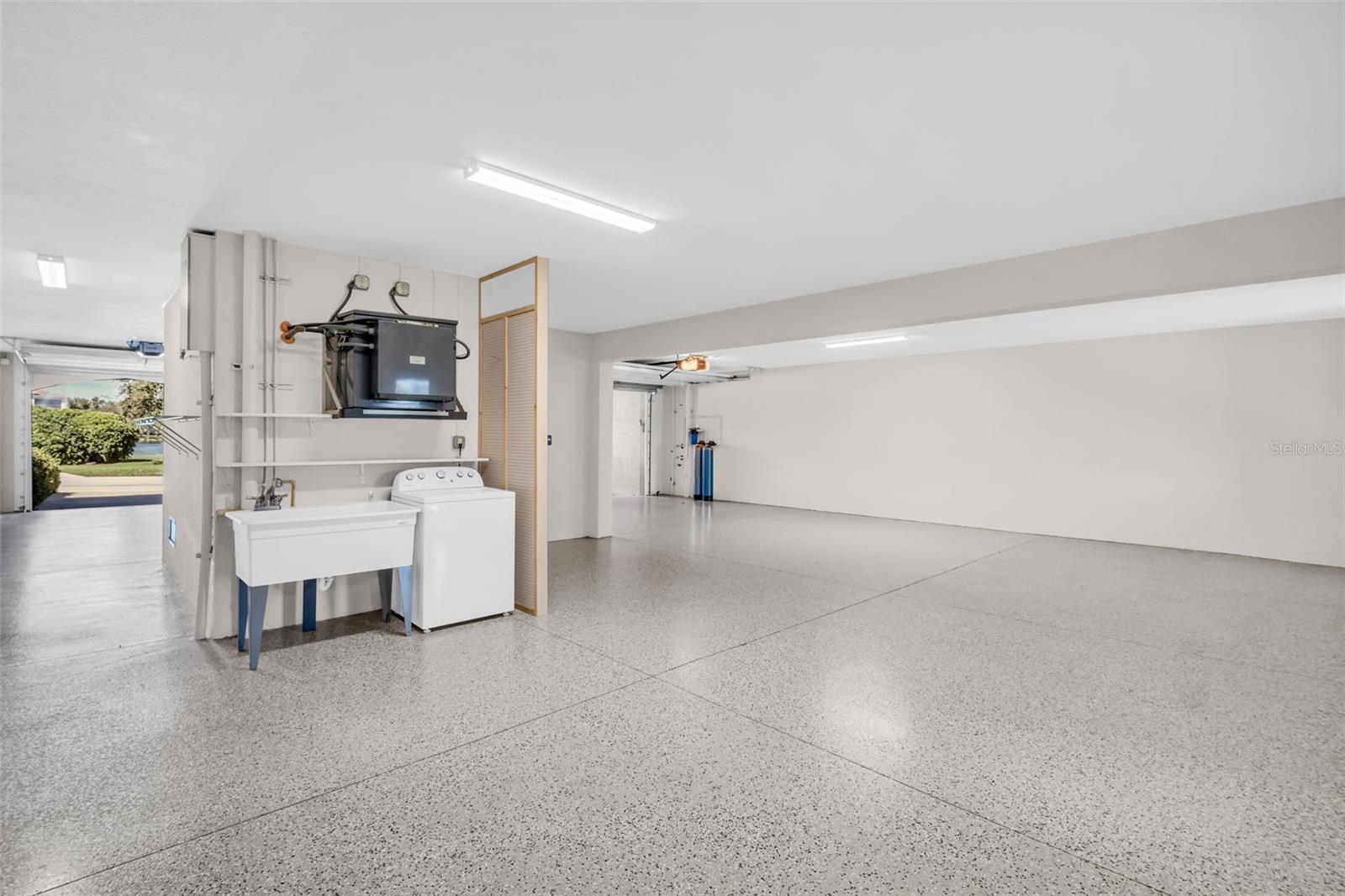 MARINA BAY GARDEN VILLAS PH 2 - Residential