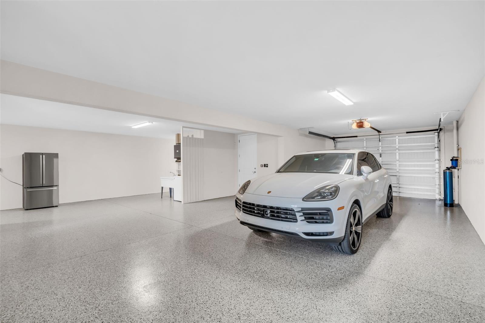 MARINA BAY GARDEN VILLAS PH 2 - Residential