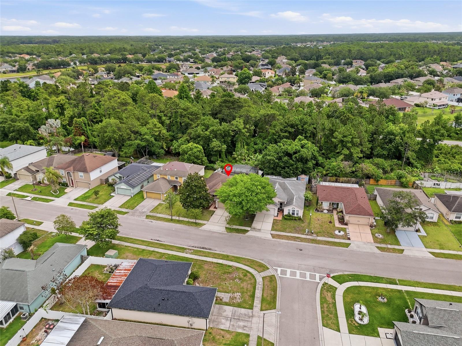 CORNER LAKE PH 01 49 49 - Residential