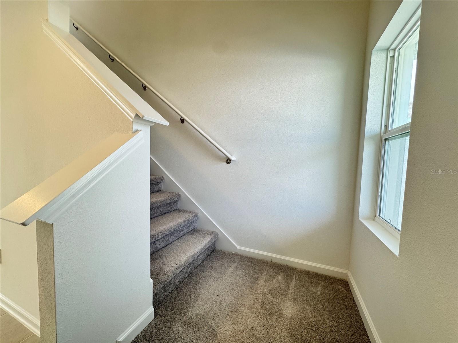 PEACE CREEK RESERVE 40'S - Residential Lease