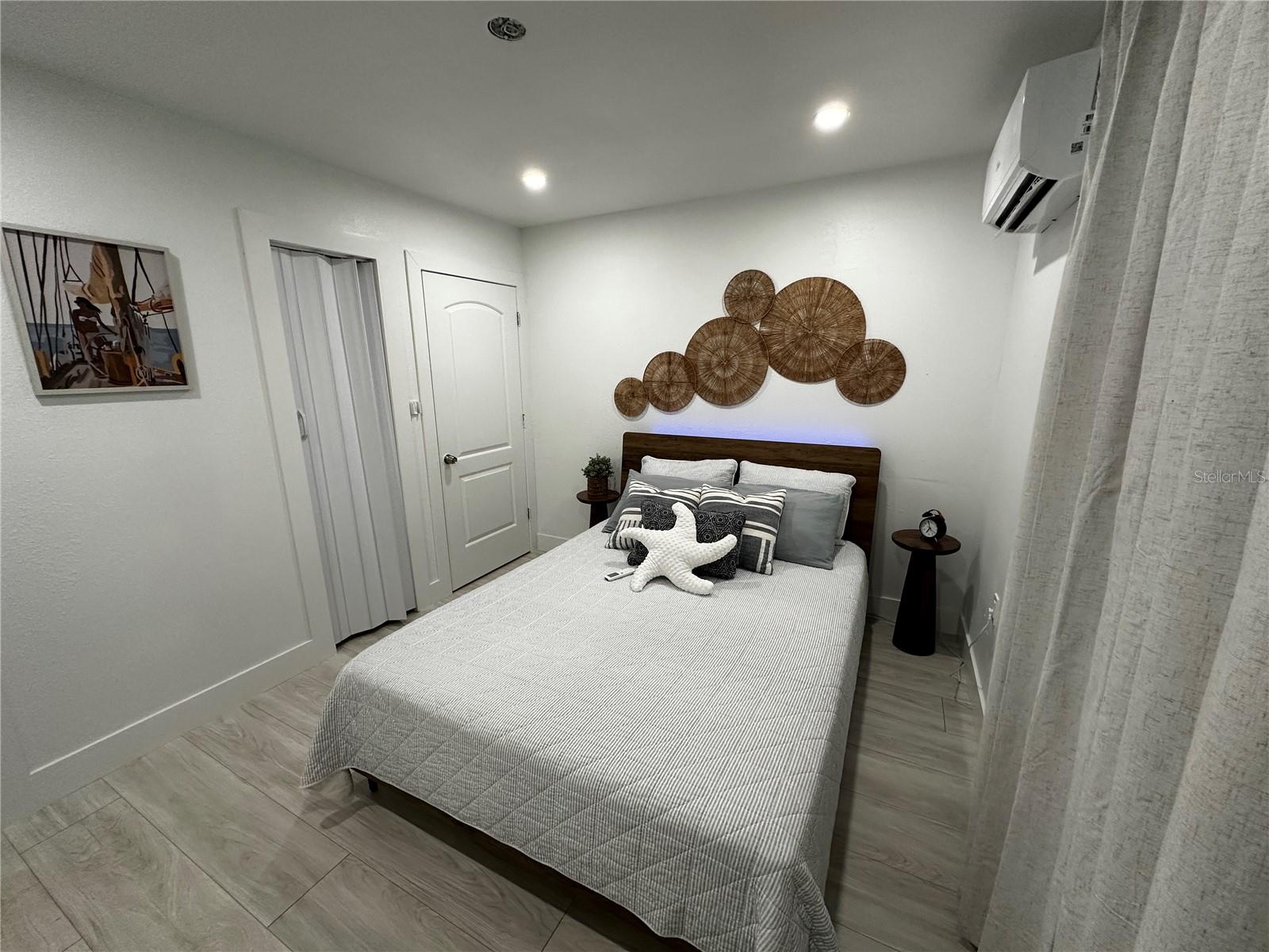 BAY POINT CORR OF - Residential