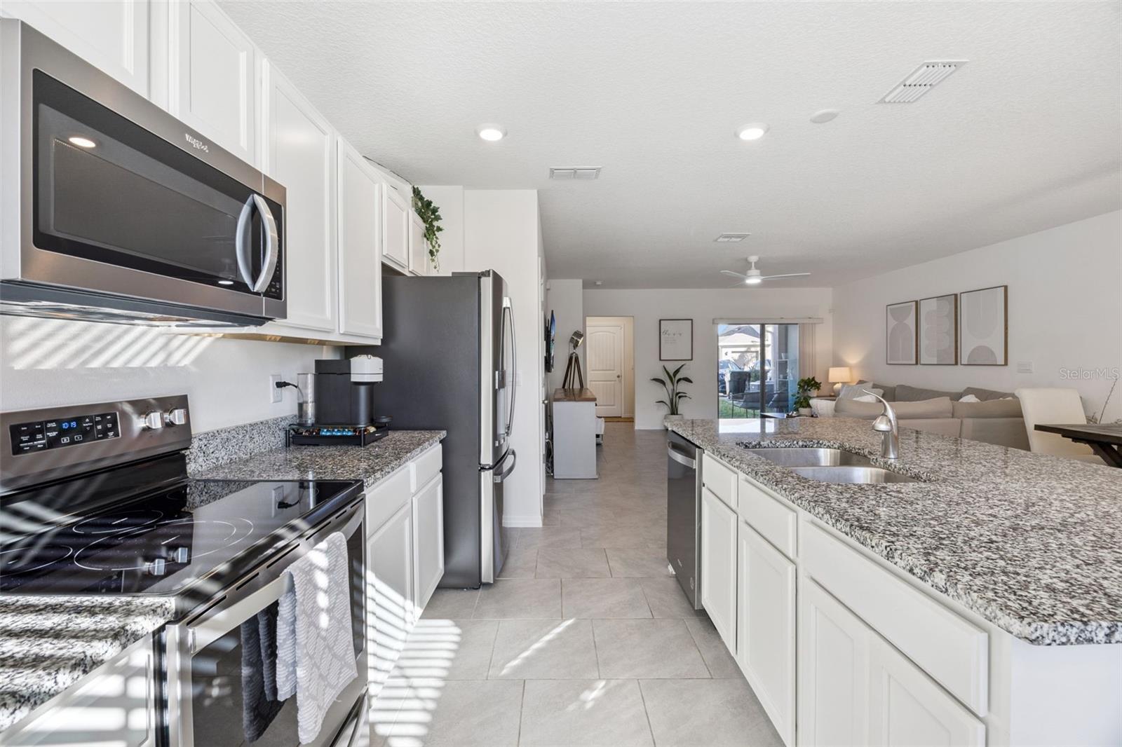 WATERLEIGH PH 4A - Residential Lease