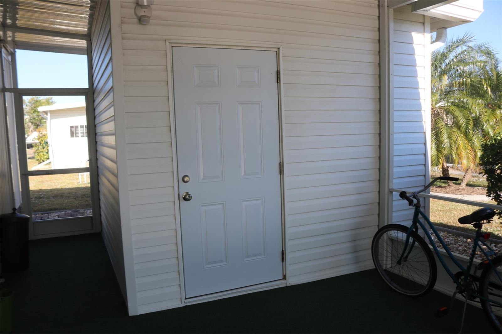 LA CASA MHP CO-OP - Residential