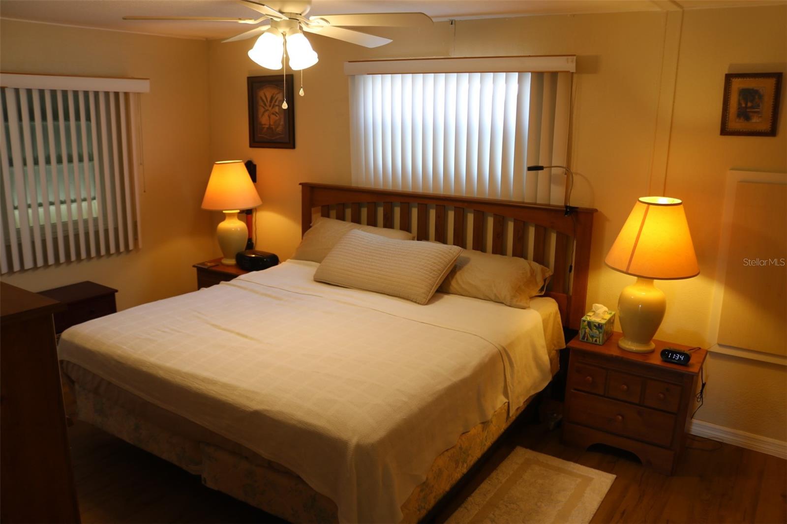 LA CASA MHP CO-OP - Residential