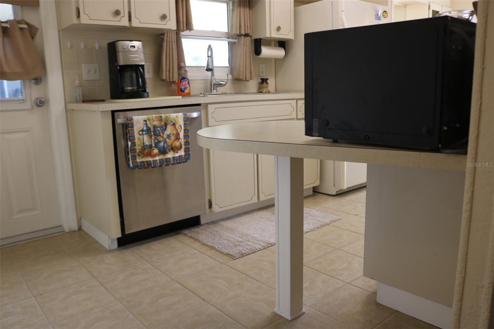 LA CASA MHP CO-OP - Residential