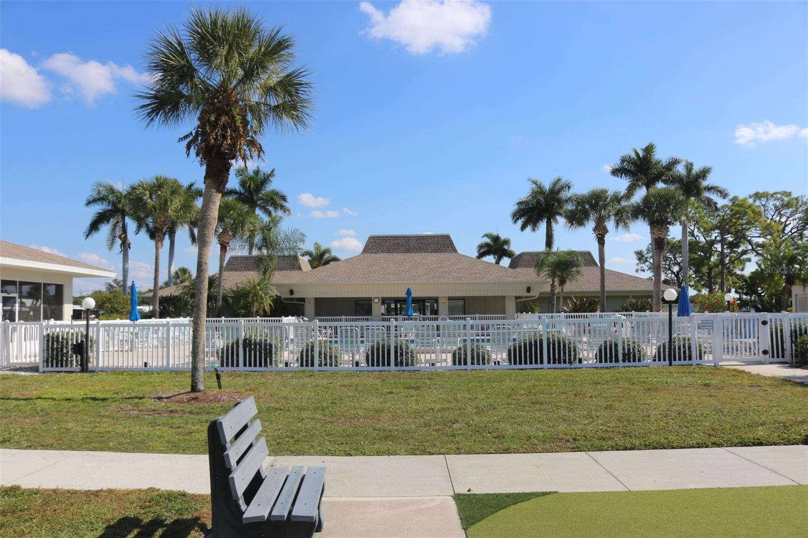 LA CASA MHP CO-OP - Residential