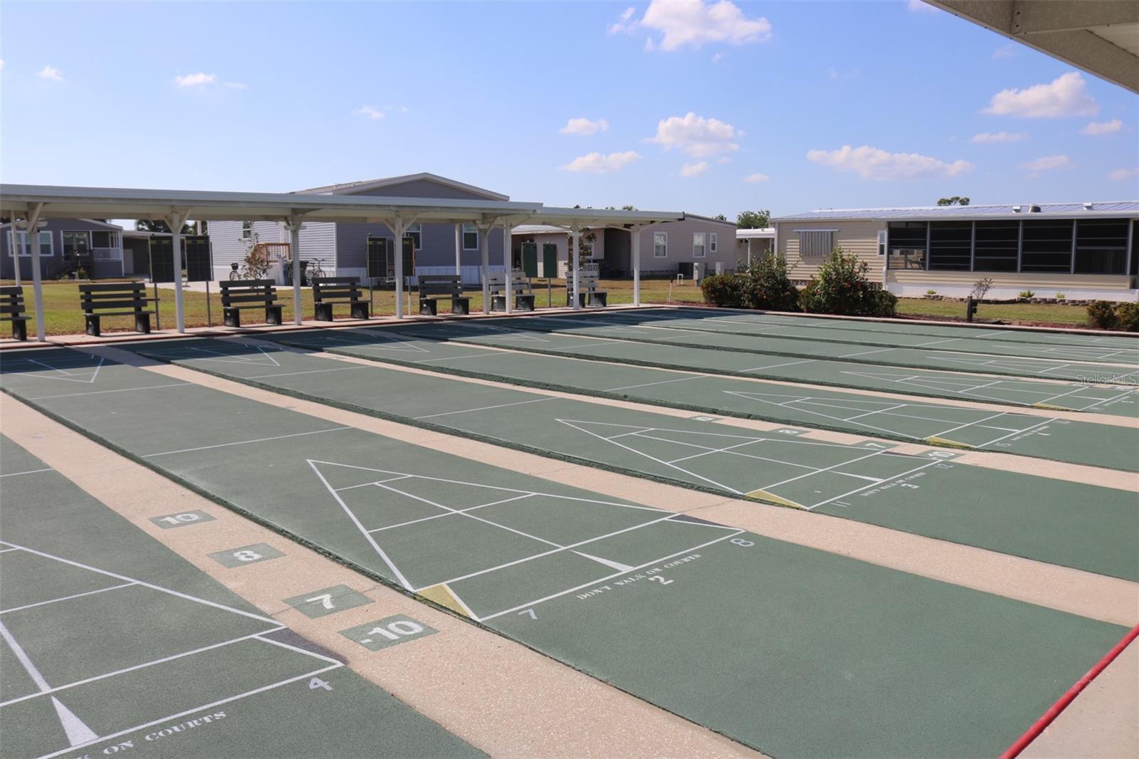 LA CASA MHP CO-OP - Residential