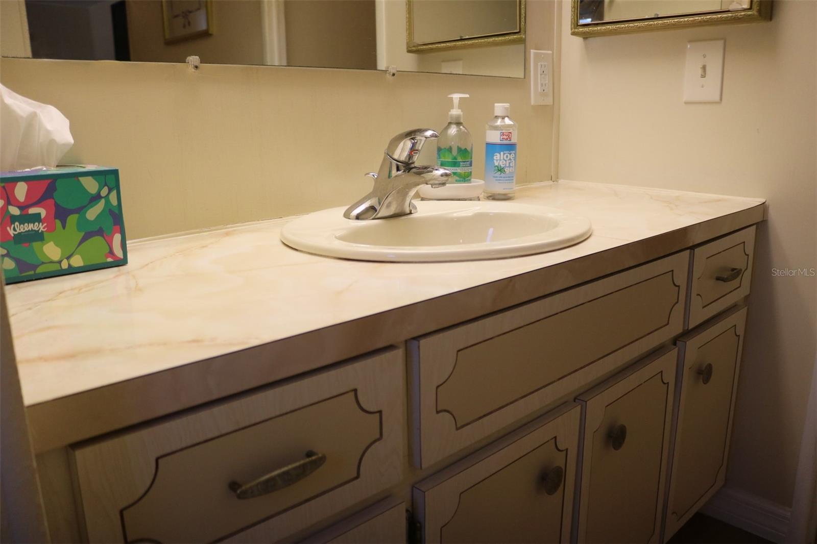 LA CASA MHP CO-OP - Residential