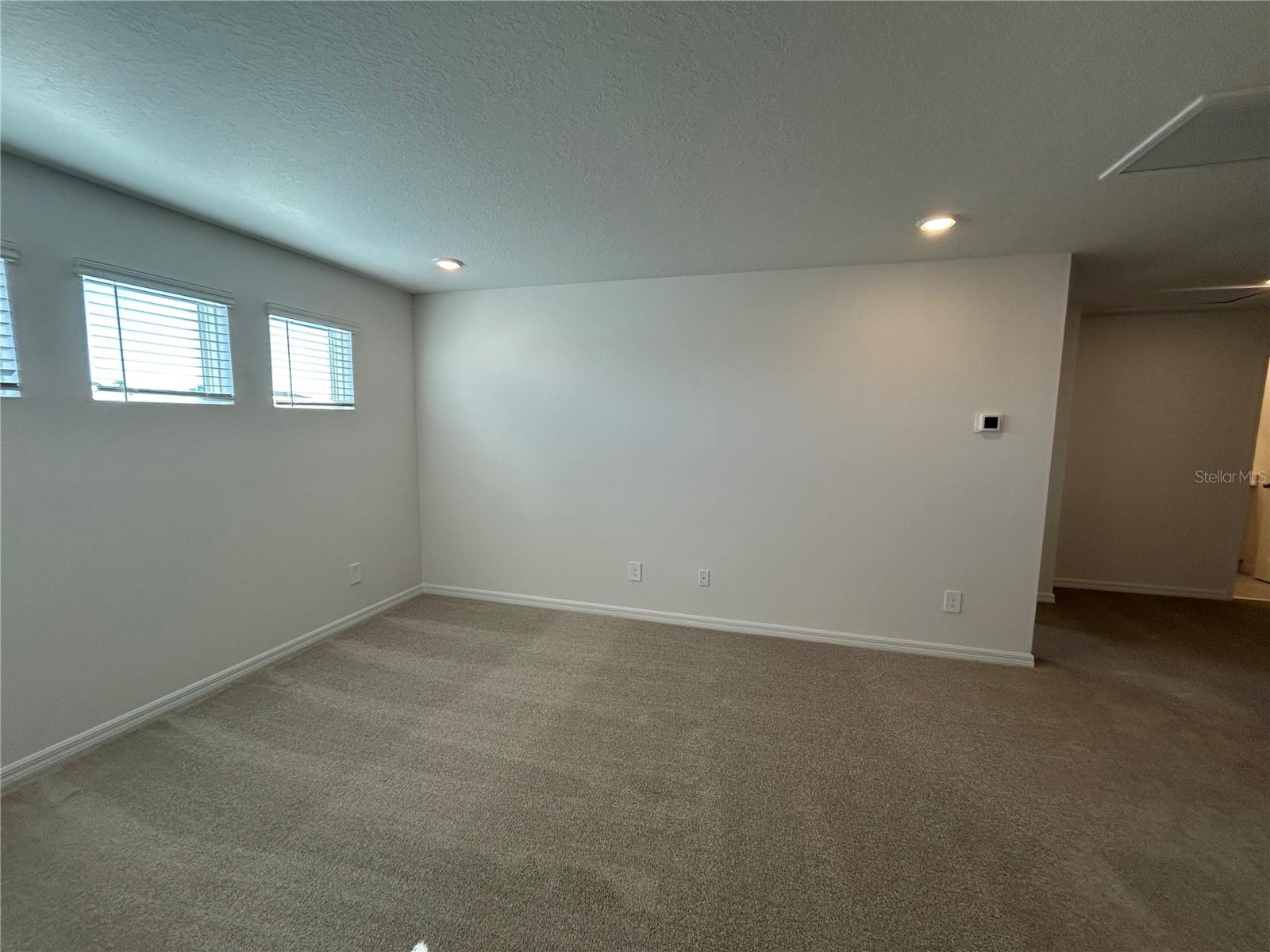 TWIN LAKES PH 7A - Residential Lease