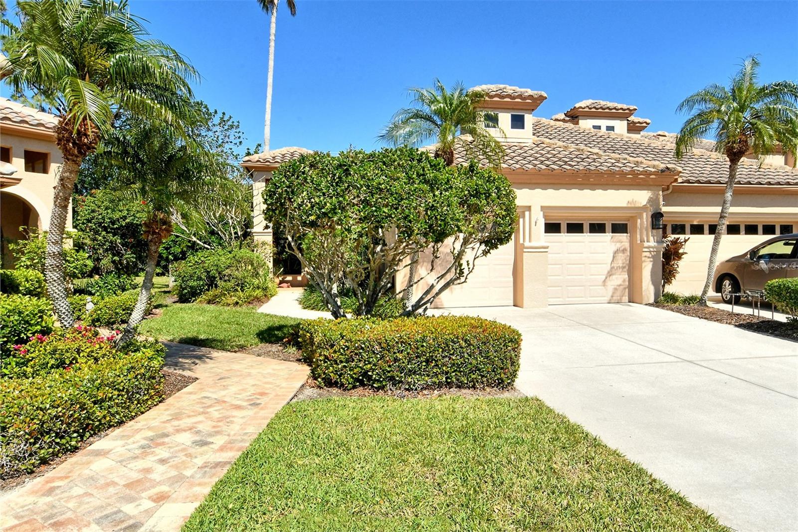 4141 ENTRADA COURT