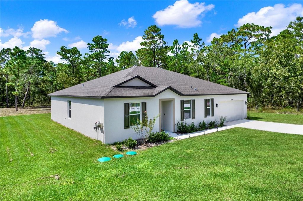 Photo of 18187 Macassar Road, Weeki Wachee, FL 34614 (MLS # W7881596)