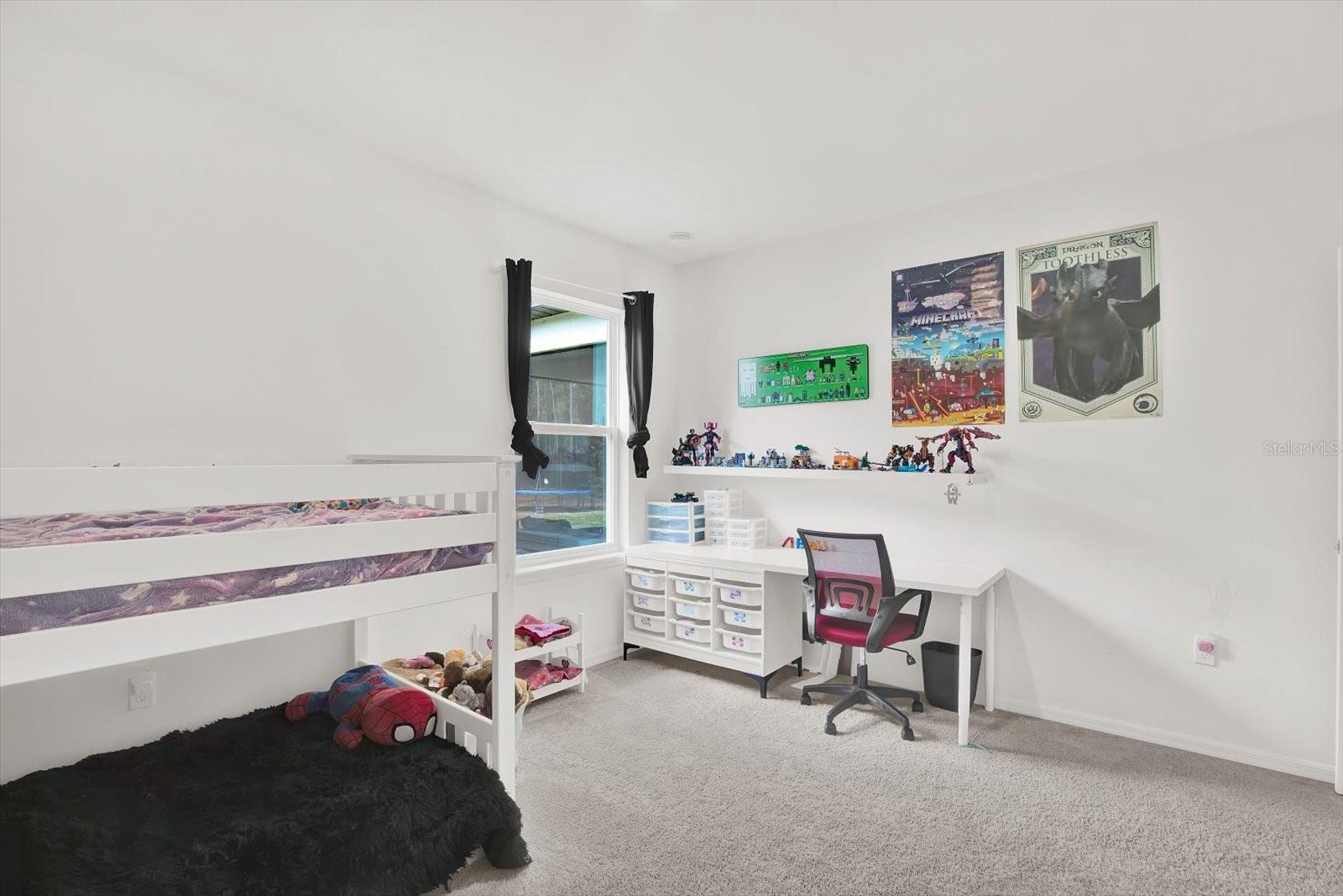 ROYAL HIGHLANDS - Residential Lease