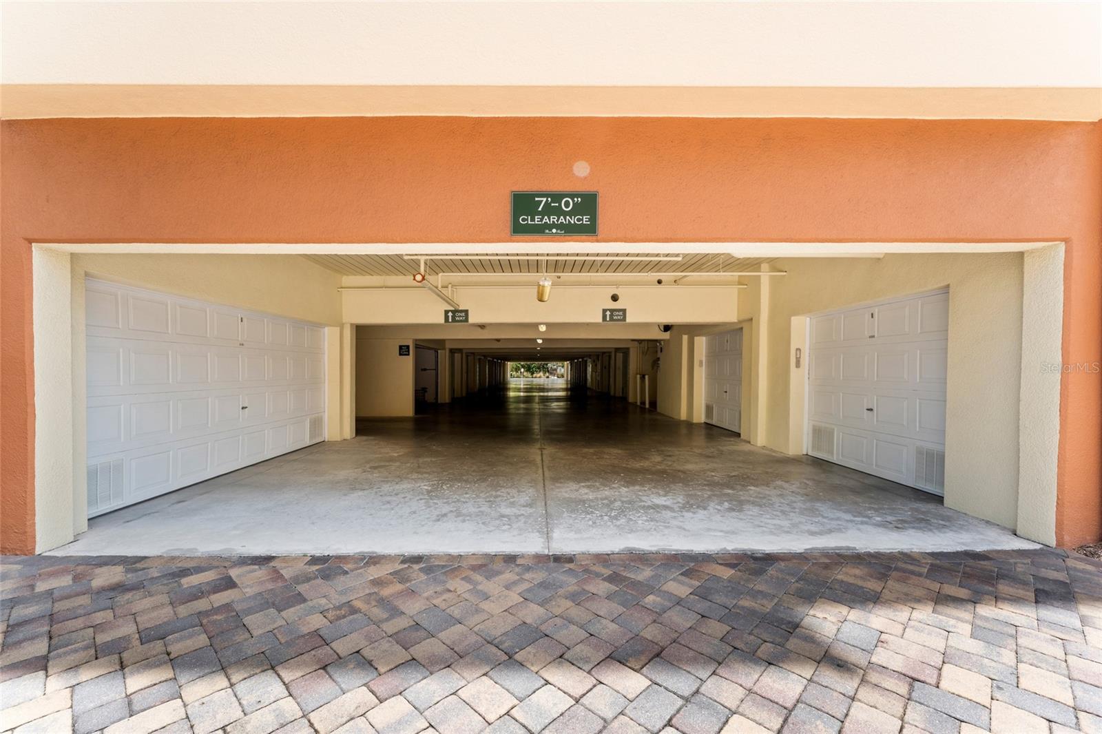 5301 GULF BLVD. BOULEVARD E406