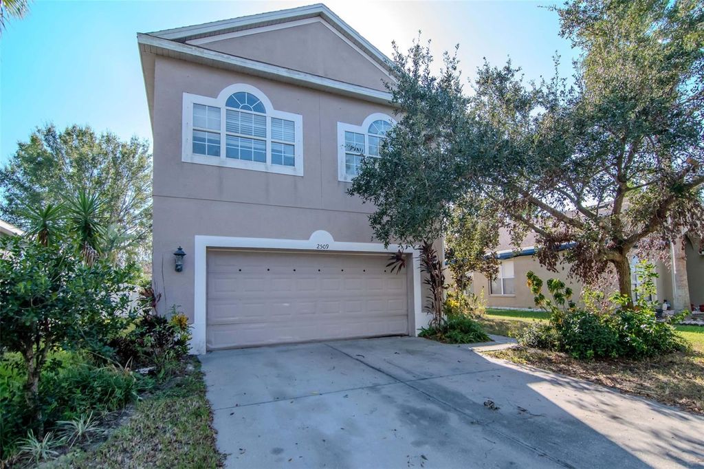 Photo of 2509 River Briar Boulevard, Ruskin, FL 33570 (MLS # TB8443632)