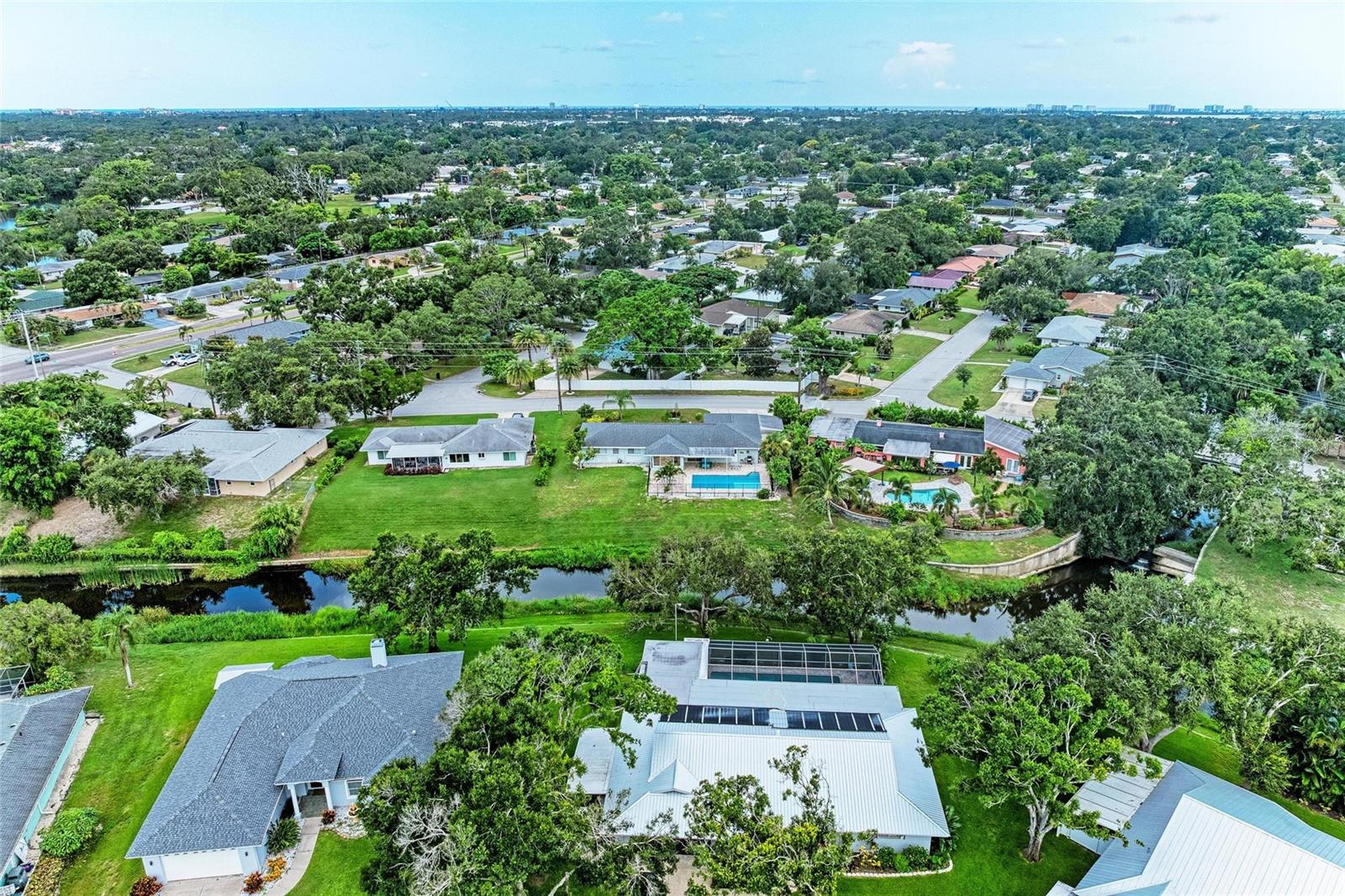 SOUTH GATE - Residential