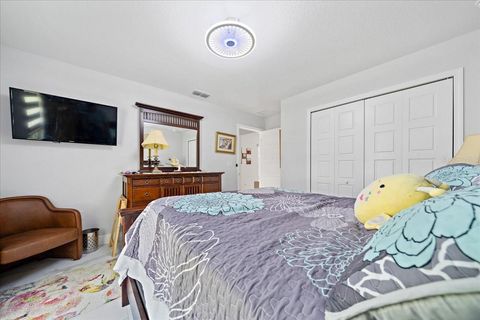 Tiny photo for 5023 SW 106th Street, Ocala, FL 34476 (MLS # OM707219)
