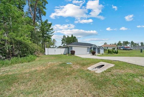 Tiny photo for 5023 SW 106th Street, Ocala, FL 34476 (MLS # OM707219)