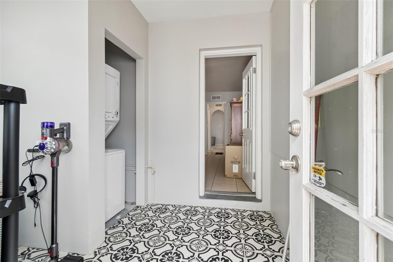 WASHINGTON HEIGHTS - Residential Income