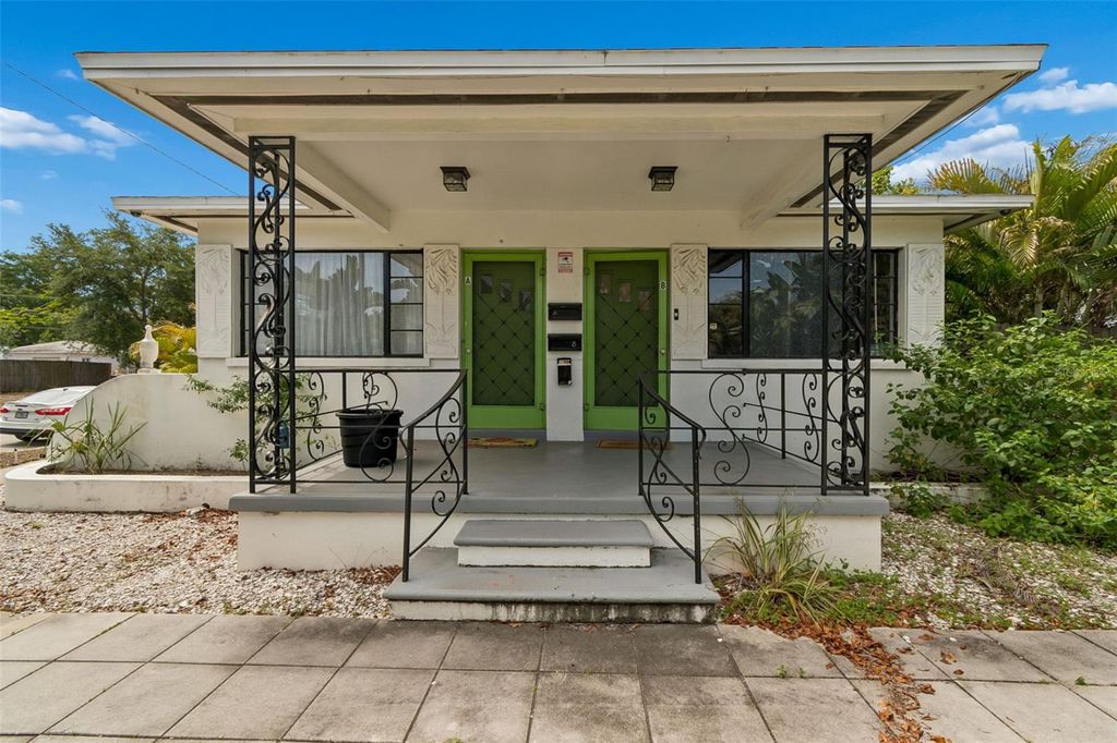 Photo of 1500 30th Avenue N, St Petersburg, FL 33704 (MLS # TB8507567)