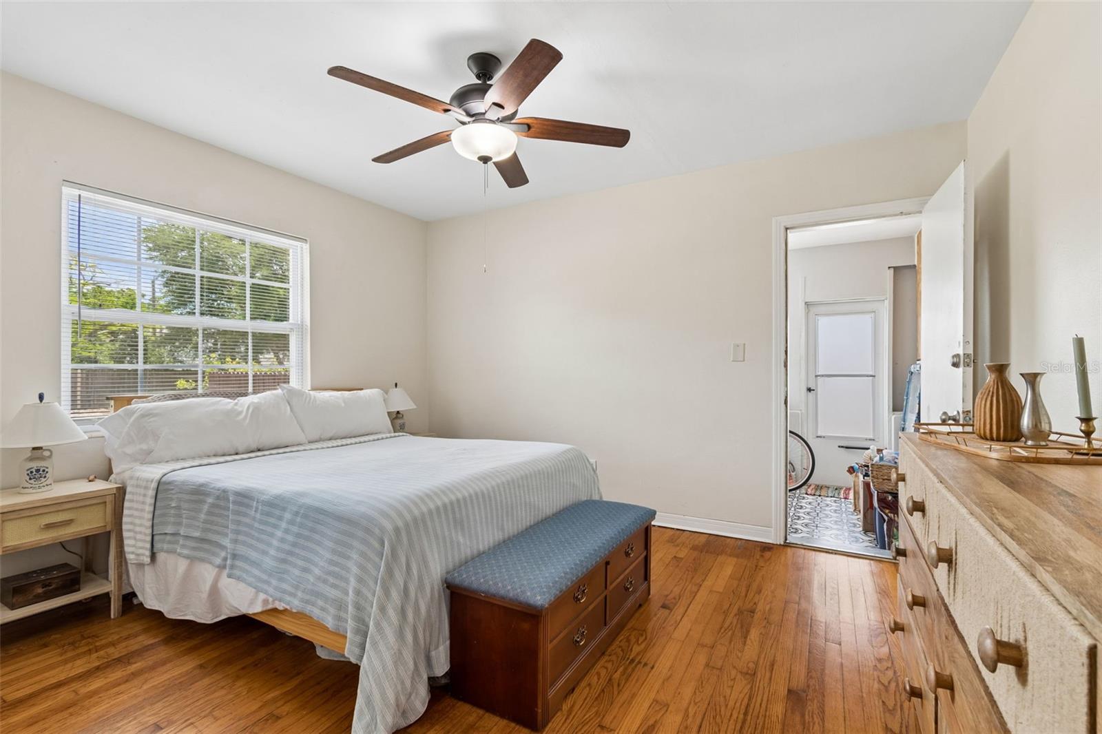 WASHINGTON HEIGHTS - Residential Income