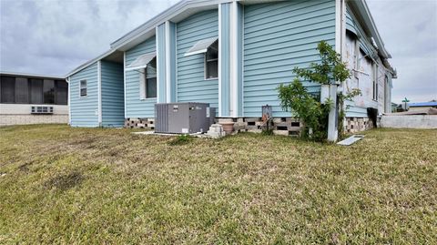 A home in ELLENTON