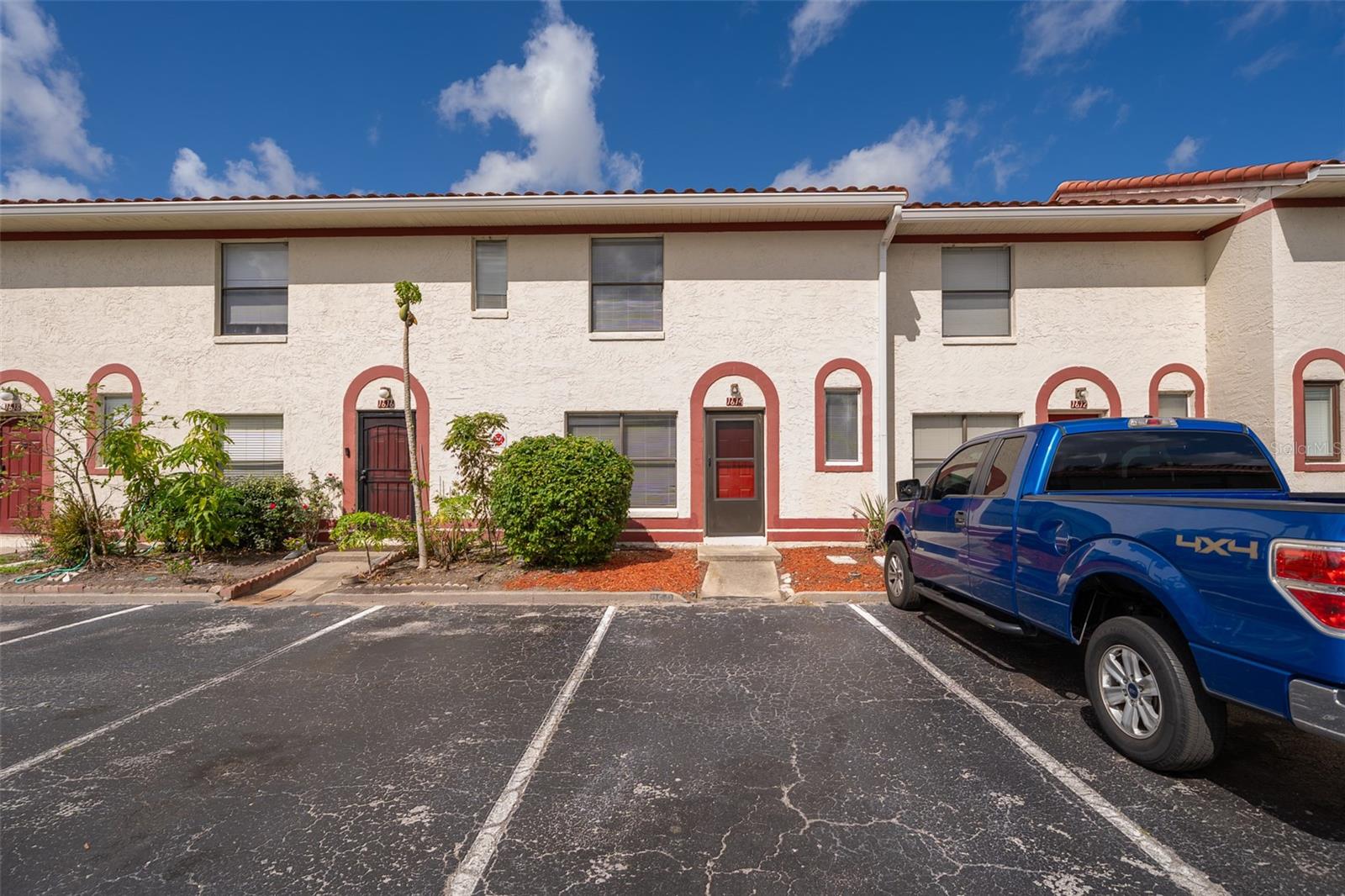 1614 SHADY RIDGE COURT 252